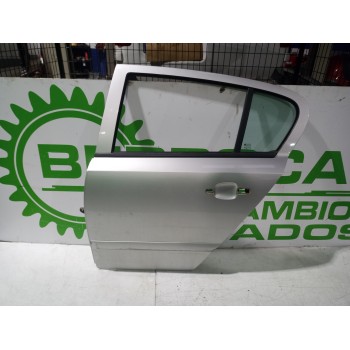 PUERTA TRASERA IZQUIERDA 124072 