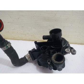 Recambio de bomba agua para opel grandland x opel 2020 referencia OEM IAM Z16001023  