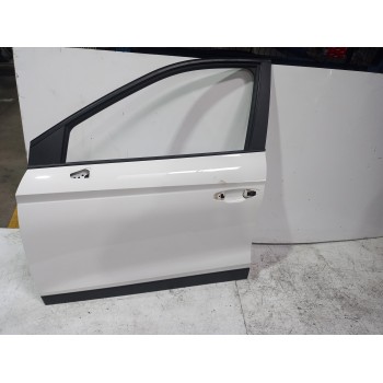 PUERTA DELANTERA IZQUIERDA 6F9831051D 