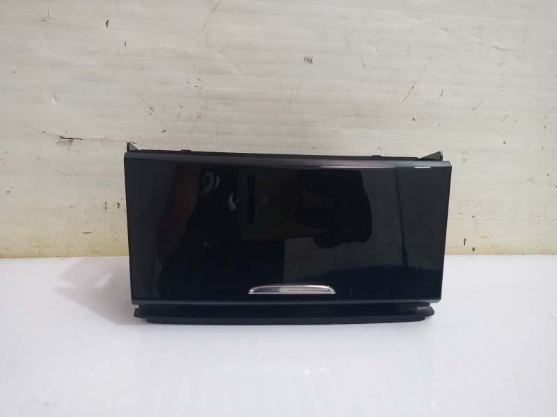 Recambio de cenicero para opel grandland x opel 2020 referencia OEM IAM YP00054177  