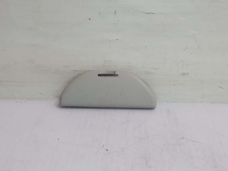 Recambio de moldura para seat toledo (5p2) exclusive referencia OEM IAM 5P0857465B  