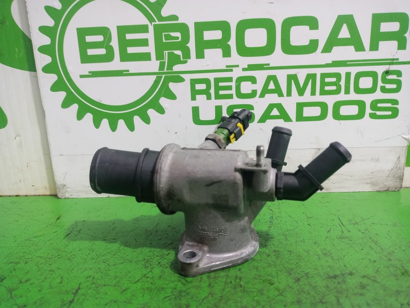 Recambio de termostato para opel zafira b 1.9 cdti referencia OEM IAM 55203388  