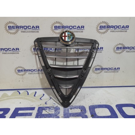 Recambio de rejilla delantera para alfa romeo giulietta (191) referencia OEM IAM 156102772 VER FOTOS  