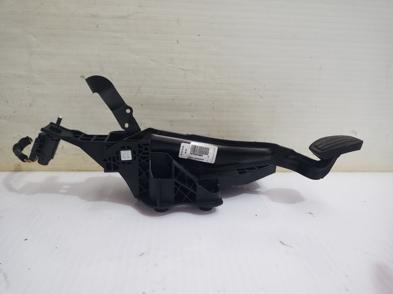 Recambio de pedal freno para opel grandland x opel 2020 referencia OEM IAM 980799448000  