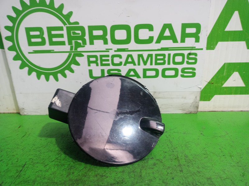 Recambio de tapa exterior combustible para opel zafira b 1.9 cdti referencia OEM IAM 315242409  