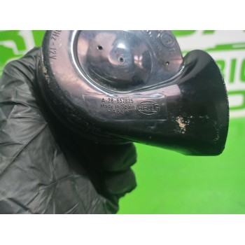 Recambio de claxon para opel zafira b 1.9 cdti referencia OEM IAM A28657625  