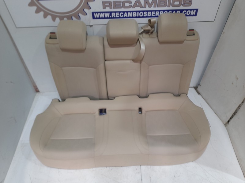 Recambio de asientos traseros para opel insignia sports tourer 2.0 cdti cat referencia OEM IAM 13314017  