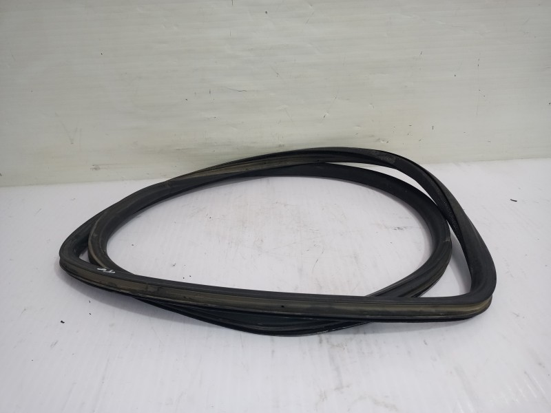 Recambio de goma contorno para seat toledo (5p2) exclusive referencia OEM IAM 5P0867367E9B9  