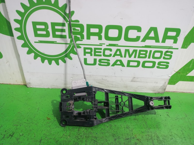 Recambio de maneta exterior delantera derecha para opel zafira b 1.9 cdti referencia OEM IAM 24463524  