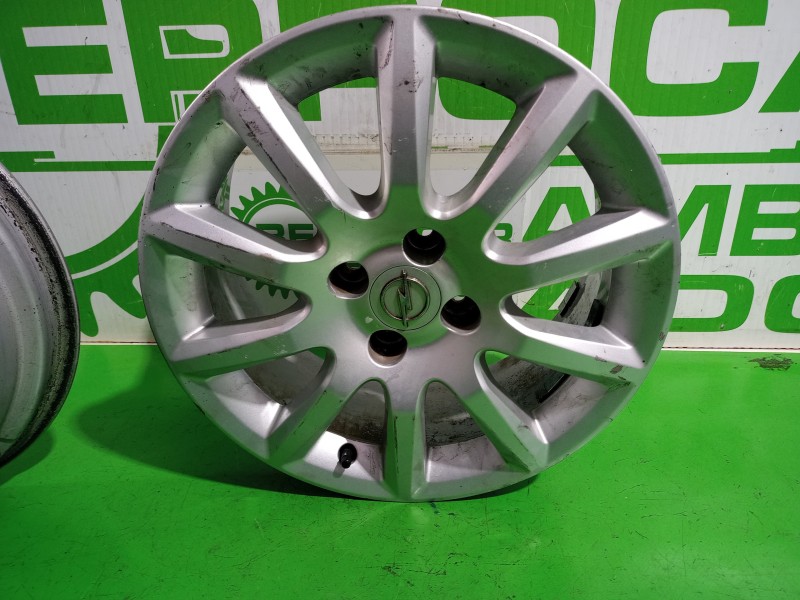 Recambio de llanta para opel astra h berlina essentia referencia OEM IAM 6.5JX16  
