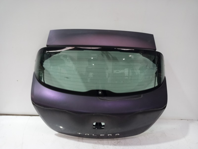 Recambio de porton trasero para seat toledo (5p2) exclusive referencia OEM IAM 5P0827024 ( CRISTAL DE REGALO )  