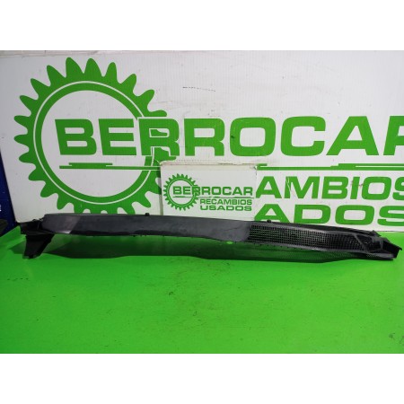 Recambio de torpedo para opel astra h berlina essentia referencia OEM IAM 24463382  
