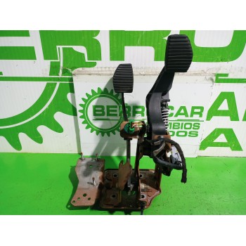 Recambio de pedalera para citroën c4 berlina collection referencia OEM IAM 450017  