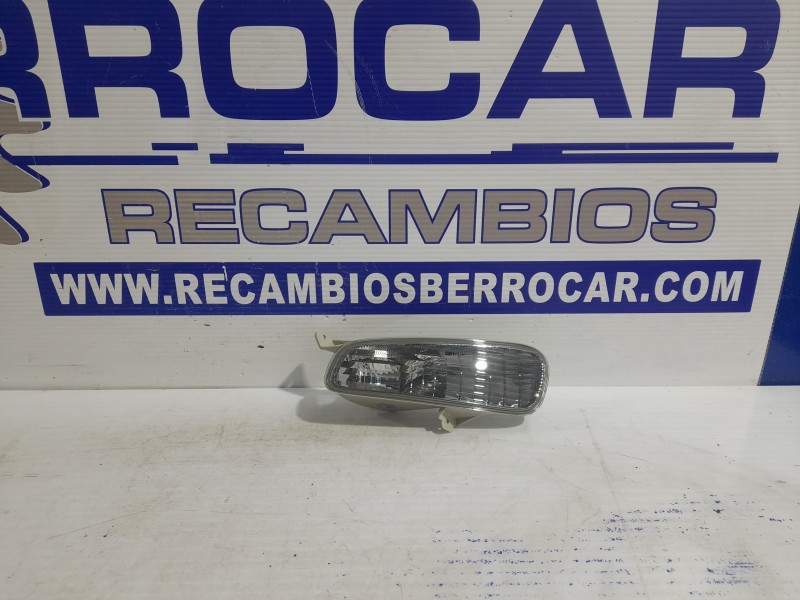 Recambio de piloto delantero izquierdo para fiat punto (evo) (199) 1.4 16v referencia OEM IAM 120094012  