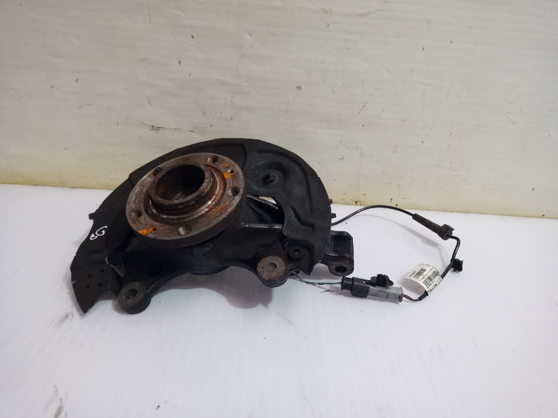 Recambio de mangueta delantera derecha para opel grandland x opel 2020 referencia OEM IAM 95525695  