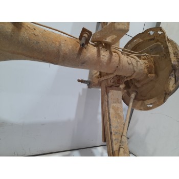 Recambio de eje trasero para mitsubishi montero (l040) 2.5 turbodiesel referencia OEM IAM MB912639  