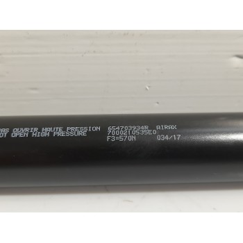 Recambio de amortiguador trasero derecho para renault captur 1.5 dci diesel fap referencia OEM IAM 654703934R  