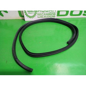 GOMAS CONTORNO PUERTA 828316UA3A 