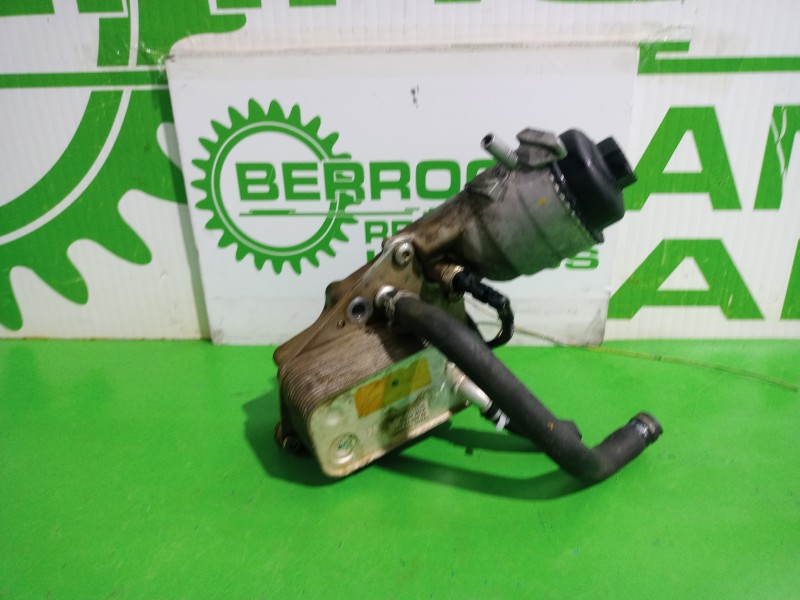 Recambio de soporte filtro aceite para opel zafira b 1.9 cdti referencia OEM IAM 5989070231  