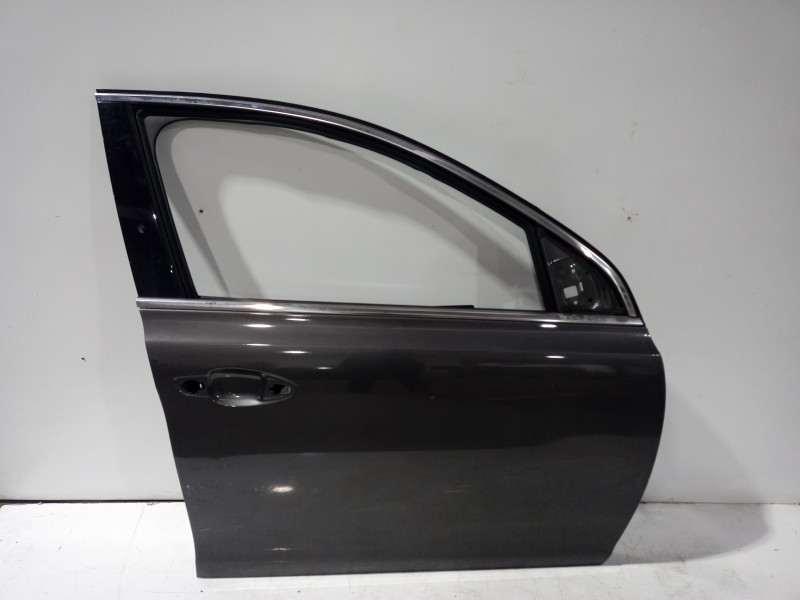 Recambio de puerta delantera derecha para peugeot 308 active referencia OEM IAM 1610102180  