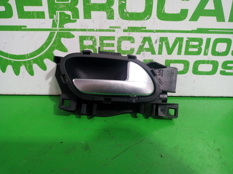 Recambio de maneta interior delantera derecha para peugeot 508 active referencia OEM IAM 9660525380  