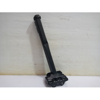 PUNTERA DELANTERA IZQUIERDA DE PARAGOLPES 52000W02 