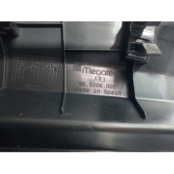 Recambio de moldura para seat arona xperience plus referencia OEM IAM 960266000  