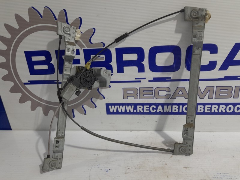 Recambio de elevalunas delantero derecho para renault kangoo 1.5 dci diesel fap referencia OEM IAM 128001182  