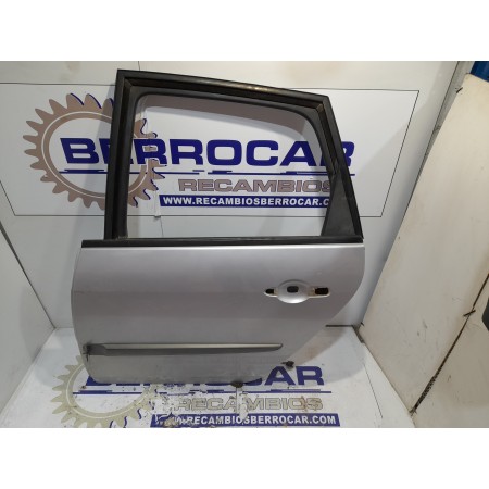 Recambio de puerta trasera izquierda para renault scenic ii referencia OEM IAM 7751475408  