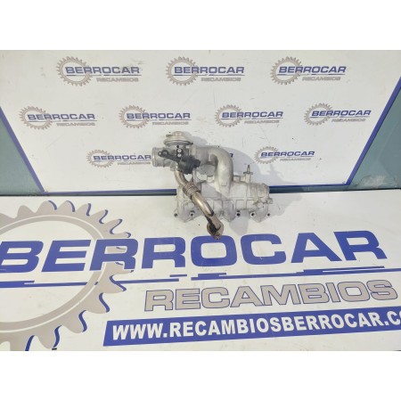 Recambio de colector admision para volkswagen passat berlina (3b2) 1.9 tdi referencia OEM IAM 038129713AB  