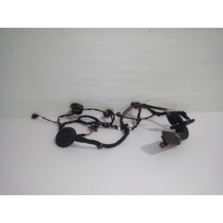 Recambio de cableado puerta para seat arona xperience plus referencia OEM IAM 4L09718411  