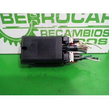 CAJA RELES / FUSIBLES 9665490680 