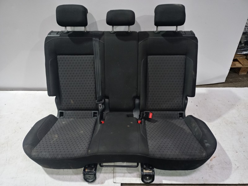 Recambio de asiento trasero para volkswagen t-cross advance referencia OEM IAM 2GM885805GYVQ  
