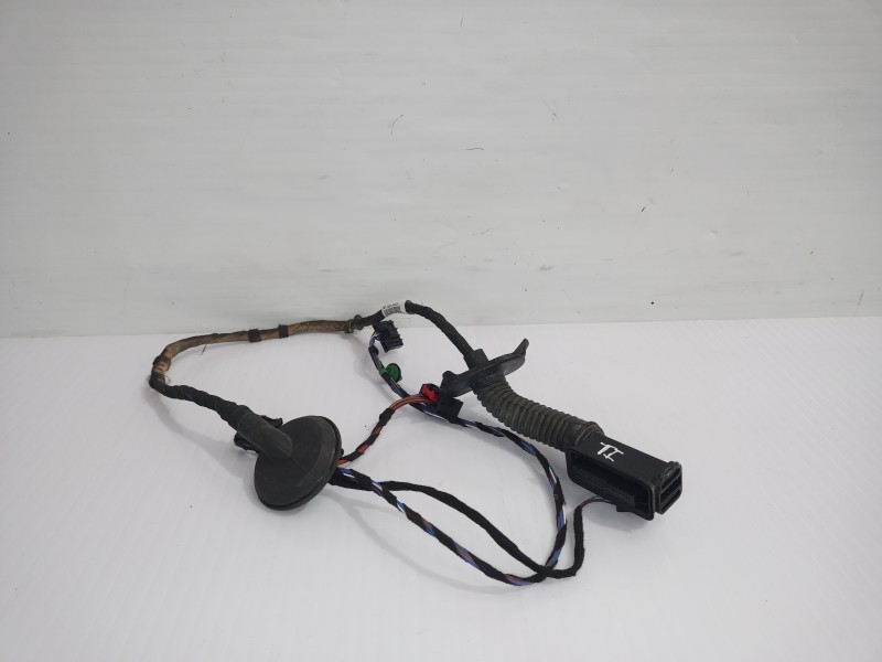 Recambio de cableado puerta para seat arona xperience plus referencia OEM IAM 4L09718411  