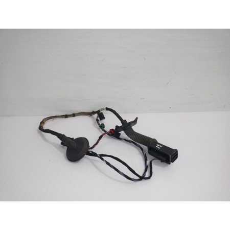 Recambio de cableado puerta para seat arona xperience plus referencia OEM IAM 4L09718411  