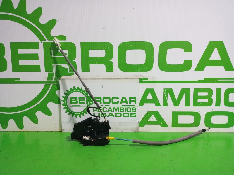 Recambio de cerradura puerta trasera derecha para bmw serie 3 berlina (e46) 320d referencia OEM IAM 51227011246  