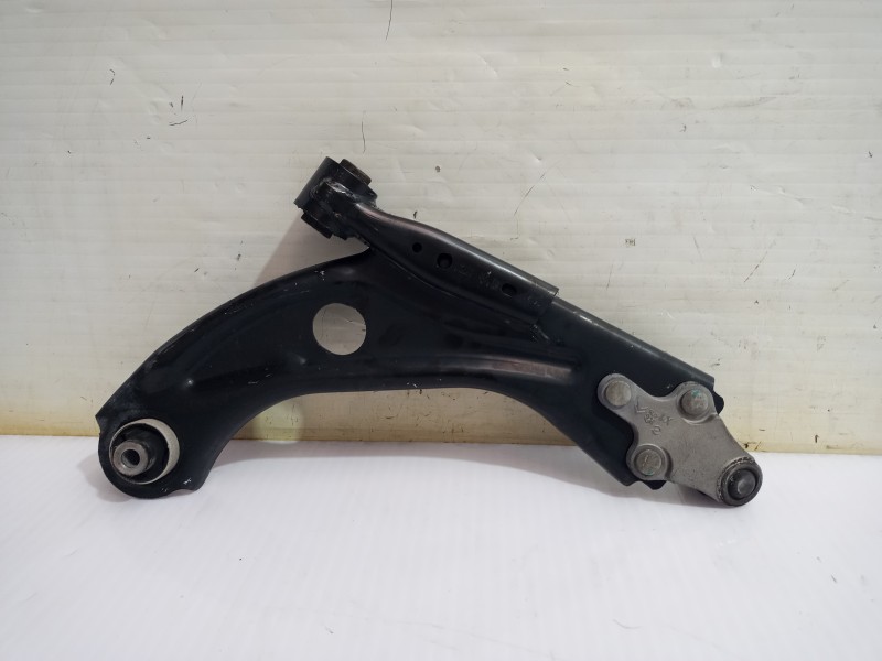 Recambio de brazo suspension inferior delantero izquierdo para opel grandland x opel 2020 referencia OEM IAM 9846329580  
