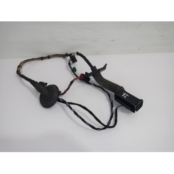 Recambio de cableado puerta para seat arona xperience plus referencia OEM IAM 4L09718411  