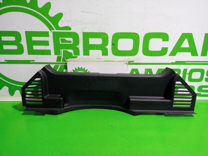 Recambio de guarnecido porton trasero para opel astra h berlina essentia referencia OEM IAM 24464190  