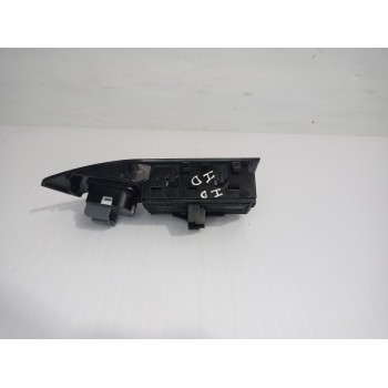 Recambio de mando elevalunas delantero izquierdo para seat arona xperience plus referencia OEM IAM 5G0959857F  