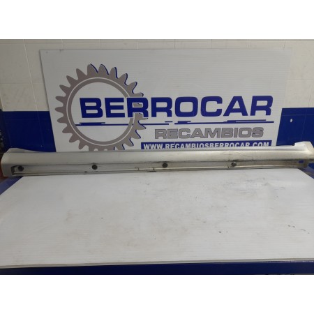 Recambio de talonera derecha para mercedes-benz clase a (w169) 2.0 cat referencia OEM IAM 1696102008R  