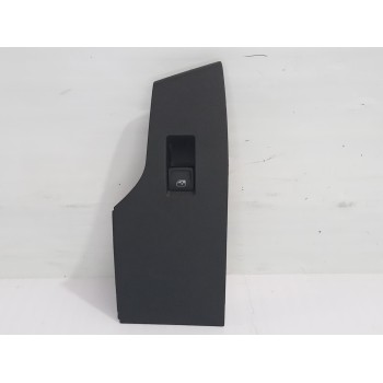 Recambio de mando elevalunas trasero derecho para seat arona xperience plus referencia OEM IAM 6F1867172  