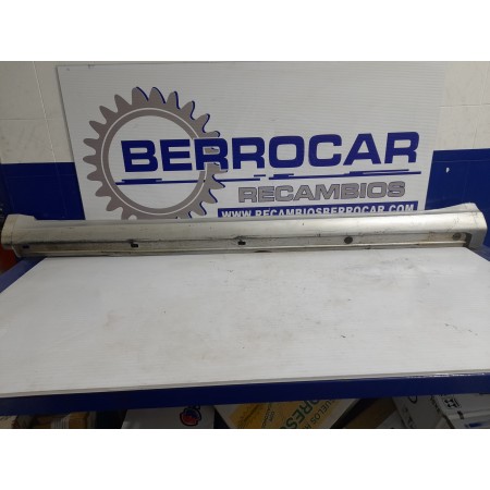 Recambio de talonera izquierda para mercedes-benz clase a (w169) 2.0 cat referencia OEM IAM 1696101908  