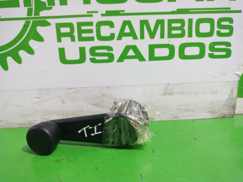 Recambio de maneta elevalunas trasera izquierda para bmw serie 3 berlina (e46) 320d referencia OEM IAM 513281225032  