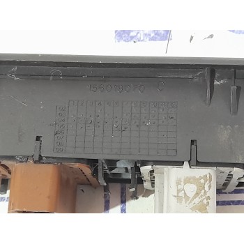 Recambio de mando elevalunas delantero izquierdo para renault scenic ii referencia OEM IAM 156018070  