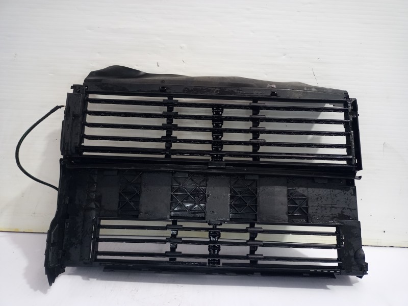 Recambio de deflector para peugeot 308 active referencia OEM IAM 9817002880  