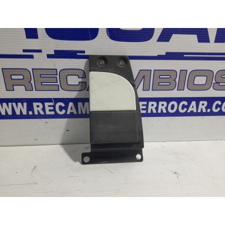 Recambio de moldura para iveco daily caja cerrada (2006 =>) 3.0 diesel referencia OEM IAM 5801526430  