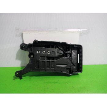 Recambio de soporte bateria para volkswagen t-cross advance referencia OEM IAM 2Q0915331  