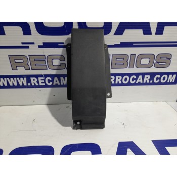 Recambio de moldura lateral para iveco daily caja cerrada (2006 =>) 3.0 diesel referencia OEM IAM EZ5801521537  