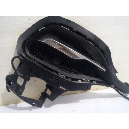 Recambio de rejilla paragolpes derecha para opel grandland x opel 2020 referencia OEM IAM YP00028677  